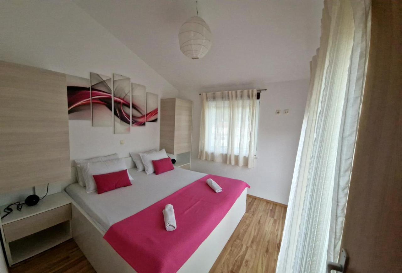 Apartman Relax Lejlighed Marina Eksteriør billede
