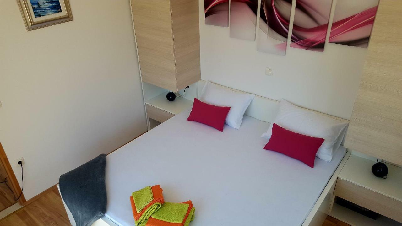 Apartman Relax Lejlighed Marina Eksteriør billede
