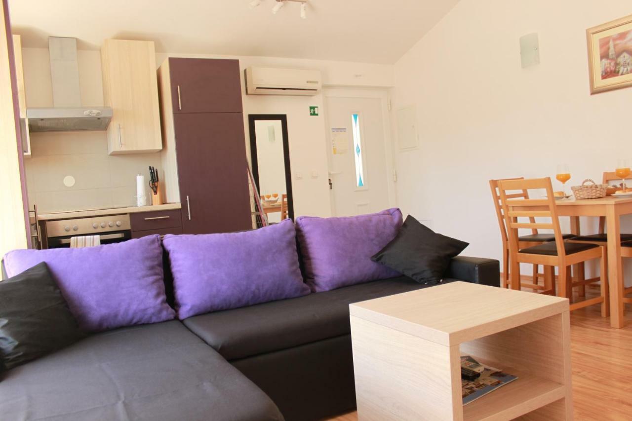 Apartman Relax Lejlighed Marina Eksteriør billede